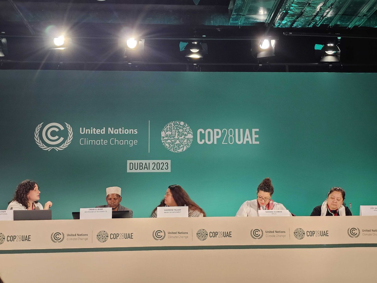 Today 220+ organizations said: At COP28 we're united. Rich countries must pay their fair share for a just transition 💵 It’s time to defund the bad and fund the good. Here's what they had to say at about transforming public finance at #COP28UAE 🧵 priceofoil.org/2023/12/02/200…