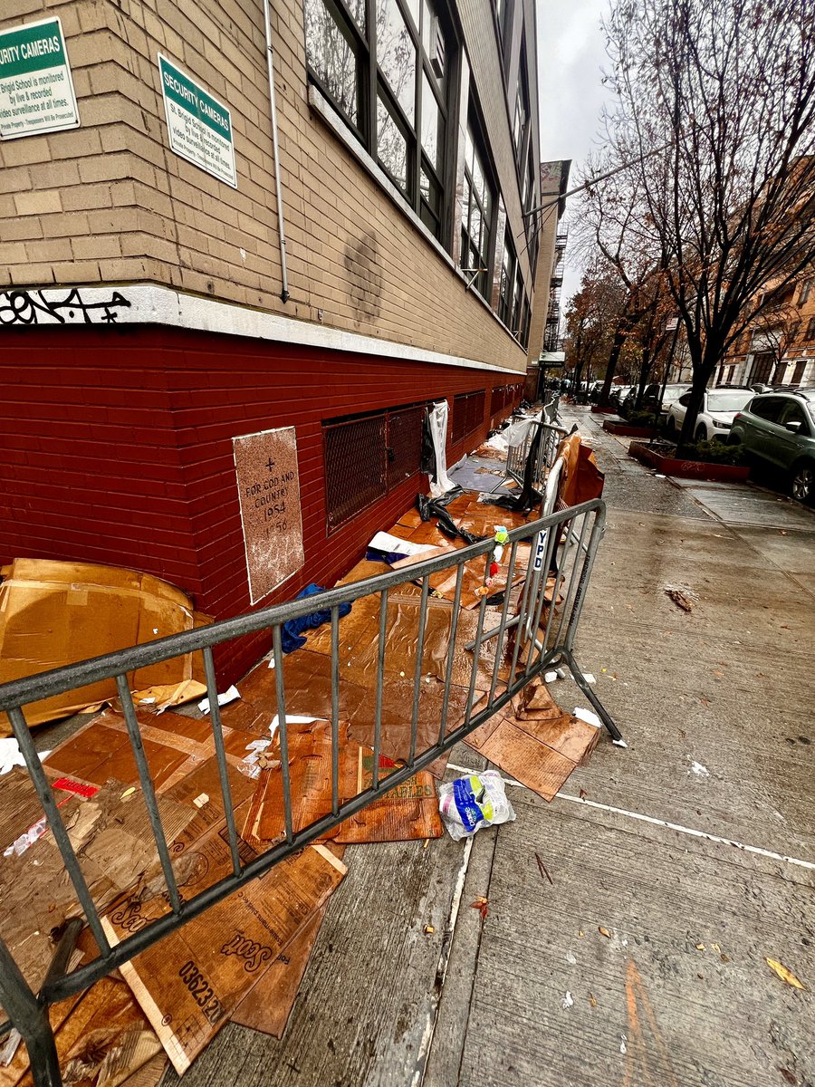 handyhoo's tweet photo. @NYCMayor Is this how you’re taking care of New Yorkers?? Trashing our city with an influx of immigrants and having them trash our neighborhoods https://t.co/l2QpDFC7oO