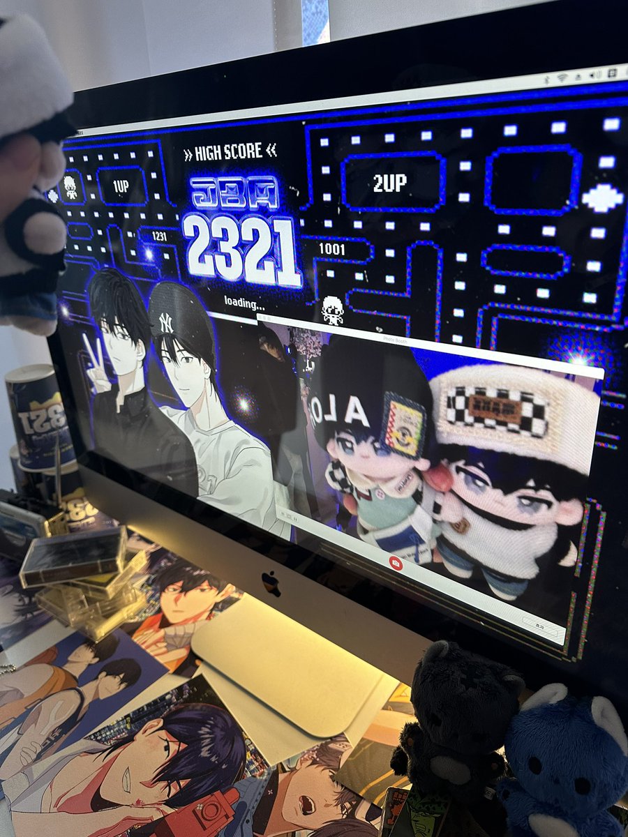 dami_g_t's tweet photo. #Join_Basketball_Arcade
#To_Throw_Two_Goals
종뱅카페 양일 방분 성공~
트레카도 컴플리트해서 특전도 받았어요🥰
럭드에서 종수 스탭프도 받구 엽서까지 온통 종수 투성인 종수데이입니다..ㅋㅋㅋ
파랑파랑한 조명이 너무 예뻤던 카페!!
사랑스러운 종뱅이와 주최분들 이틀간 수고 많으셨습니다🥹 https://t.co/L866uJrblf