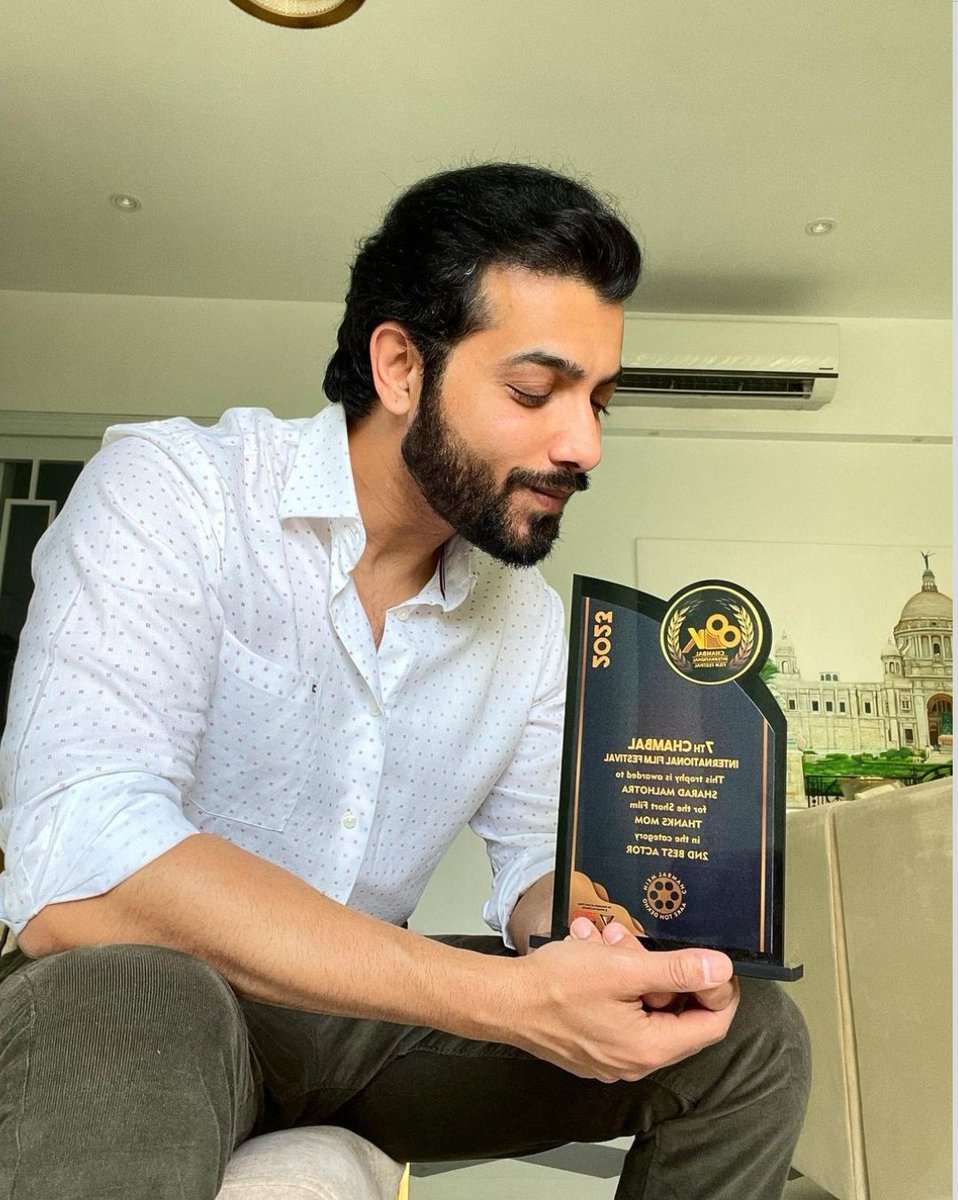 #BestActor award for #ThanksMom , what a start to the last month of 2023 ....keep shining 🌟 #SharadMalhotra