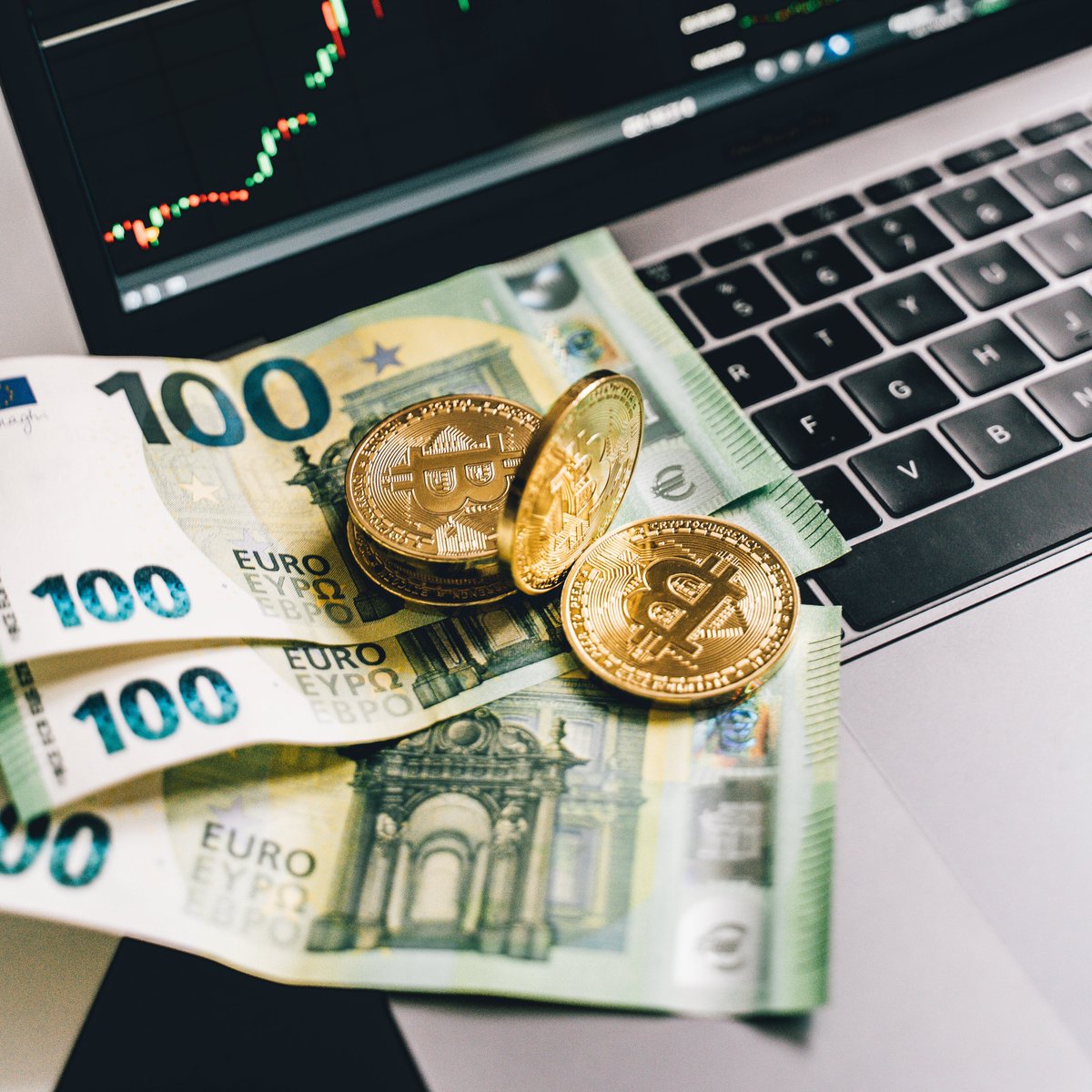Jasmine42207991's tweet photo. Verken de wereld van trading en ontdek de sleutel tot financieel succes met het begeleide traject van FXminds! 💰 Leer effectief omgaan met geld en bereik je financiële doelen. 💹 Gratis proeflessen beschikbaar via de link! https://t.co/oX8zF5RMVp #FXminds #Trading #GeldBeheer https://t.co/U3i2BZVYnX