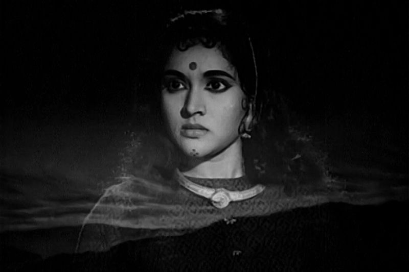 Showing tonight, 7.30pm
Madhumati
Bimal Roy, 1958, 179 min
Introduced by Ranjit S. Ruprai and followed by discussion with film critic Phuong Le
closeupfilmcentre.com/film_programme…
Box Office: ticketsource.co.uk/close-up-cinem…