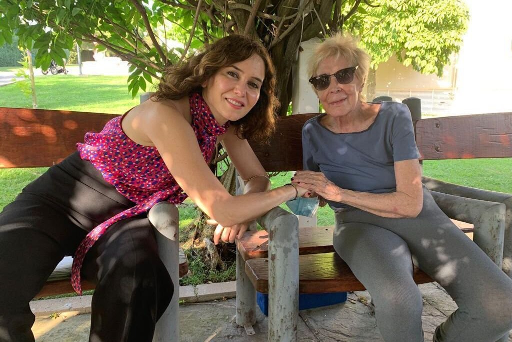 Merisa Paredes, la chupa subvenciones