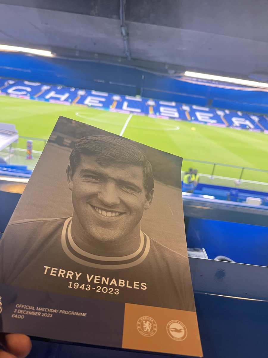At Stamford Bridge for <a href="/ChelseaFC/">Chelsea FC</a> v <a href="/OfficialBHAFC/">Brighton & Hove Albion</a> this afternoon.

Chelsea looking to bounce back from last  Saturdays 4-1 loss to Newcastle.

Updates on - 
<a href="/IRNRadioNews/">IRN Radio News</a> <a href="/SkyNews/">Sky News</a> radio from 2pm ⚽️🎙️