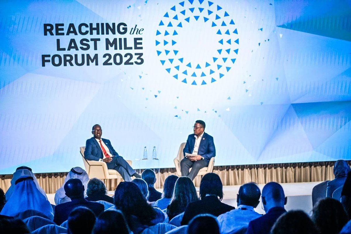 Pleased to speak at #COP28_UAE with <a href="/ALMA_2030/">African Leaders Malaria Alliance (ALMA)</a> youth activist <a href="/AloyceUrassa/">Aloyce Urassa</a>! 5 key actions for getting back on track in the malaria fight: step up financing, strengthen political will, use data strategically, harness innovation and build climate-resilient health systems