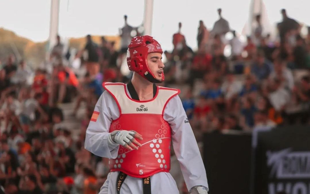 la_antorchita's tweet photo. 🥋#Taekwondo Grand Prix Final Manchester🏴
Cuartos de final ♂️ +80kg
✅ Iván García 🇪🇦 gana 2-1 (3-4, 6-3, 14-5) 🆚 Kang 🇰🇷 y está en SEMIFINALES!
💪 VAMOS! Iván gana al campeón del mundo de -87 y se enfrentará a Siqueira 🇧🇷 o Sansores 🇲🇽
#Manchester2023WTGPFinal #WTGPFINAL https://t.co/0NLnS8CynT