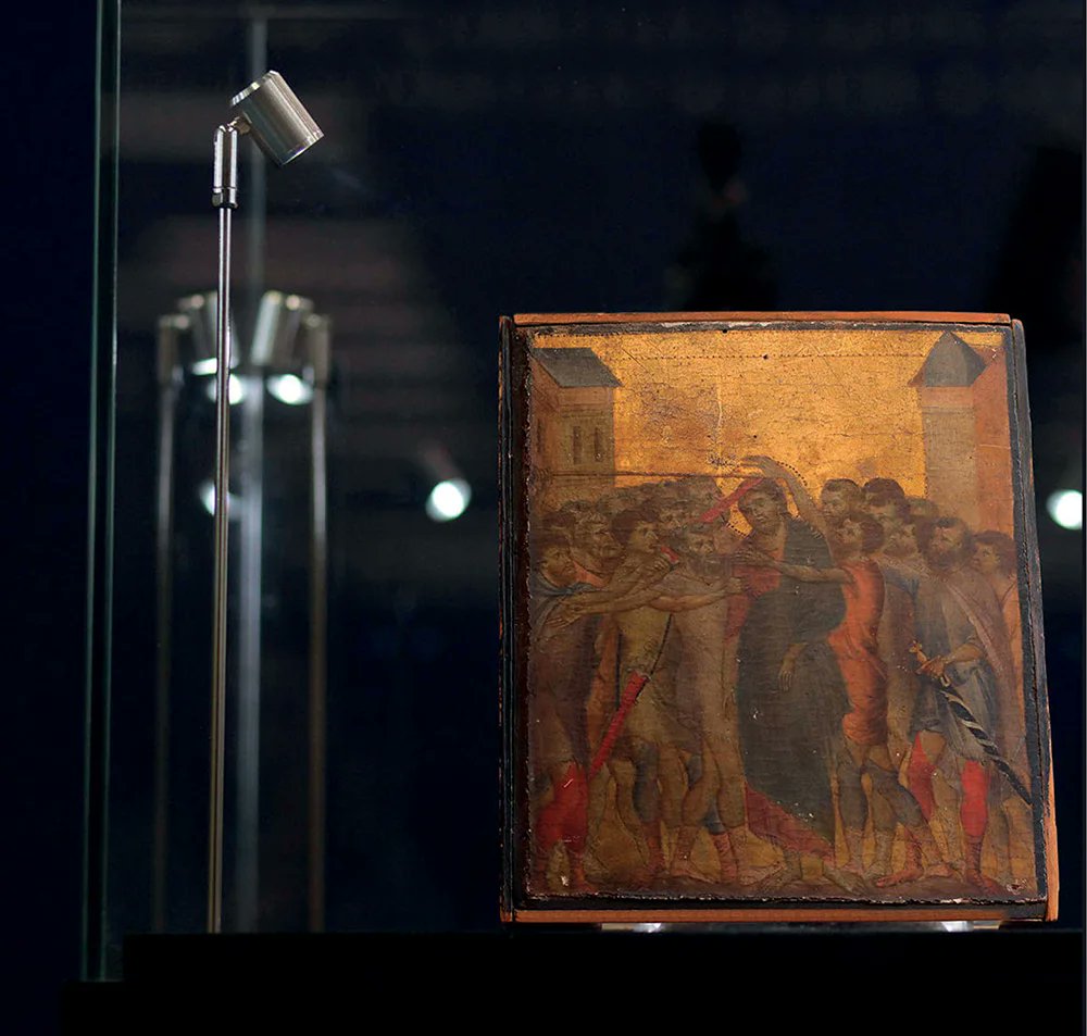 De la pintura de #Cimabue, una de las apenas 15 pinturas que nos han llegado de este autor: pregunta...