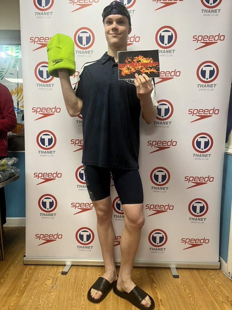 Well done Andrew from <a href="/ashfordtownsc/">Ashford Town SC</a> who won a hot heat! #speedo #festive #gala #ashfordtownsc 🎅🏼#TSCFESTIVE23