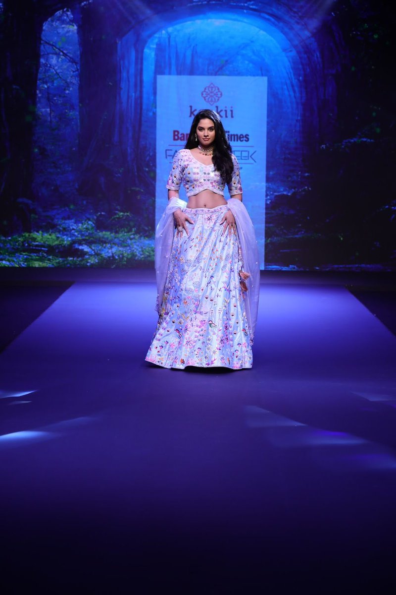IndiaGlitz Telugu™ (@igtelugu) on Twitter photo Actress #TanyaHope walking as showstopper for Koskii at Bangalore times fashion week
<a href="/TanyaHope_offl/">Tanya Hope</a> Actress #TanyaHope walking as showstopper for Koskii at Bangalore times fashion week
<a href="/TanyaHope_offl/">Tanya Hope</a>