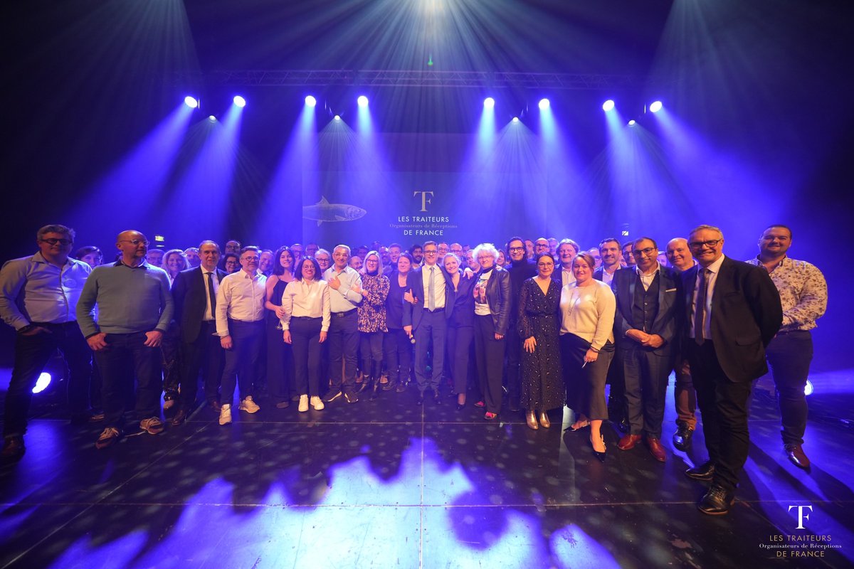 Les Traiteurs de France (@le_reseau_tdf) on Twitter photo 26ème Convention Nationale à #Caen, by la Maison #Loison Traiteur
🙏🙏 à <a href="/Herve_Morin/">Hervé Morin</a> Pdt <a href="/RegionNormandie/">Région Normandie</a> pour son accueil :
📋
✔️ Projets réalisés
✔️Signature de la Charte <a href="/ethic_ocean/">Ethic Ocean</a>
✔️1 new Membre : Pignol à #Lyon
✔️Chantiers 2024..
Une édition forte en émotions !!
#TDF 26ème Convention Nationale à #Caen, by la Maison #Loison Traiteur
🙏🙏 à <a href="/Herve_Morin/">Hervé Morin</a> Pdt <a href="/RegionNormandie/">Région Normandie</a> pour son accueil :
📋
✔️ Projets réalisés
✔️Signature de la Charte <a href="/ethic_ocean/">Ethic Ocean</a>
✔️1 new Membre : Pignol à #Lyon
✔️Chantiers 2024..
Une édition forte en émotions !!
#TDF