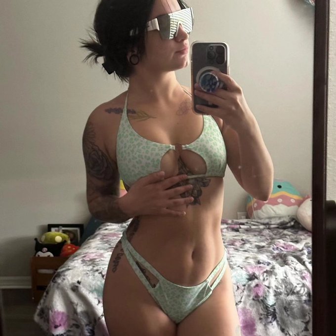 Every #Sunday We Like To Discover The Beautiful Women Across The Web And Give Them A Shout out  For #SeXySunday<a href="/tag/sunday"class="tags">#Sunday</a><a href="/tag/sexysunday"class="tags"><span>#sexysunday</span></a>