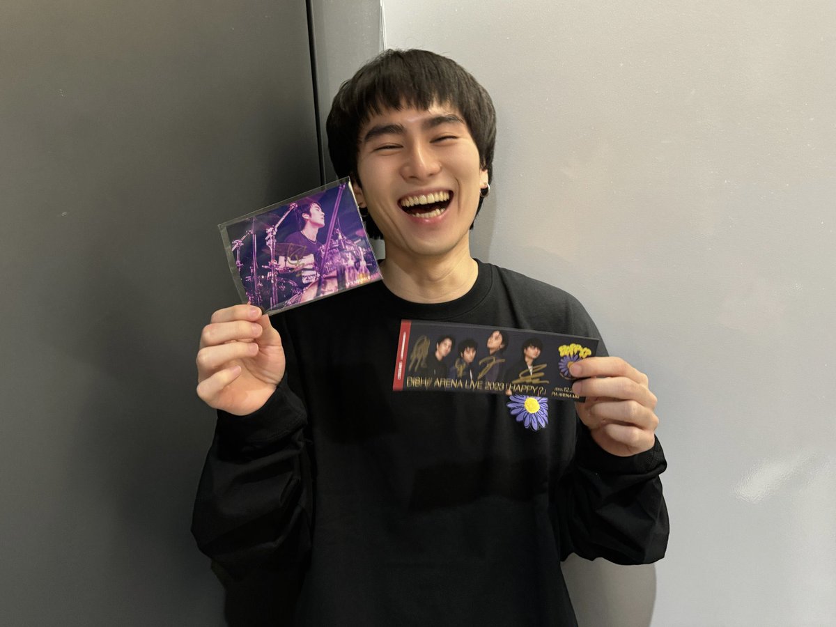 pinkyellow111's tweet photo. 大智のサイン当たった🥺
もしかしてこれは大智が持ってたやつだったりする、？？ https://t.co/SQ7BUpq4GC