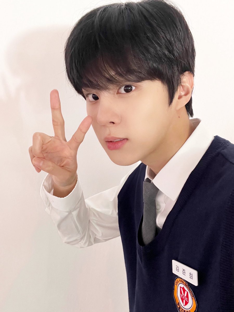 김우석(KIM WOO SEOK) tweet media