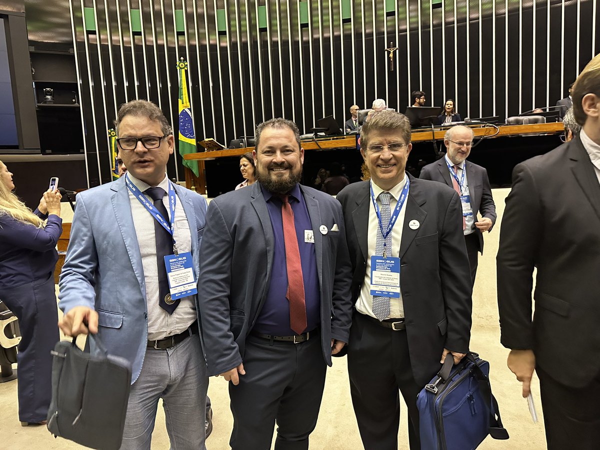 mwsp2's tweet photo. Novo movimento médico nacional em busca de uma neurocirurgia de bom padrão para o #SUS #Neurosurgery #neurosurgery https://t.co/GIcmMulS7C