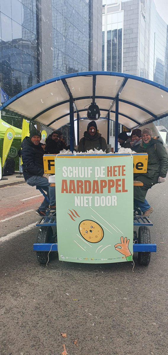 BewegingNet's tweet image. Schuif de hete aardappel niet door! #klimaatmars