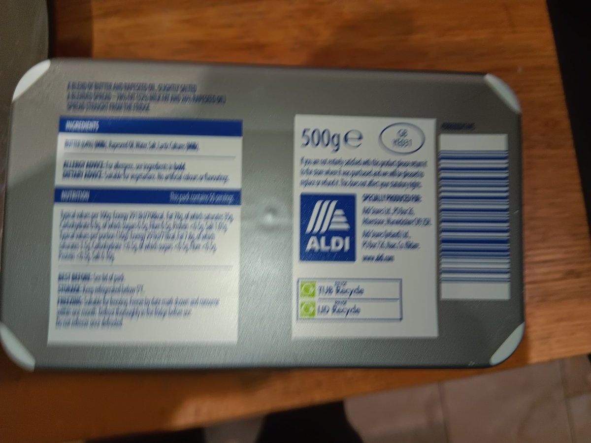 piggingreat's tweet photo. @AldiUK why does you 500g butter only have 350g in it?? Brand new pack. I have removed the paper top https://t.co/OuXZNQ0XIu
