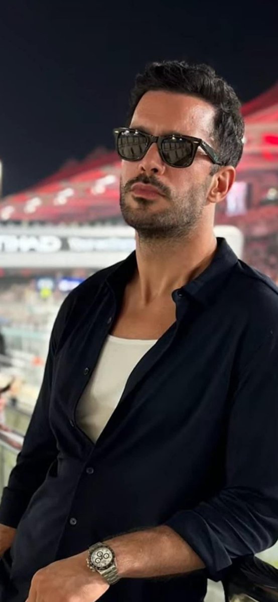 clotildeiraheta's tweet photo. #BarusArduc lindo pues!! ❤️🖤 https://t.co/cCV9fHFmHf