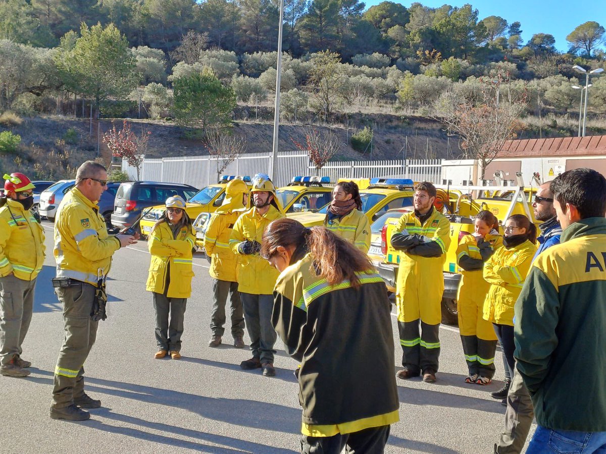 Adf Pontons tweet media