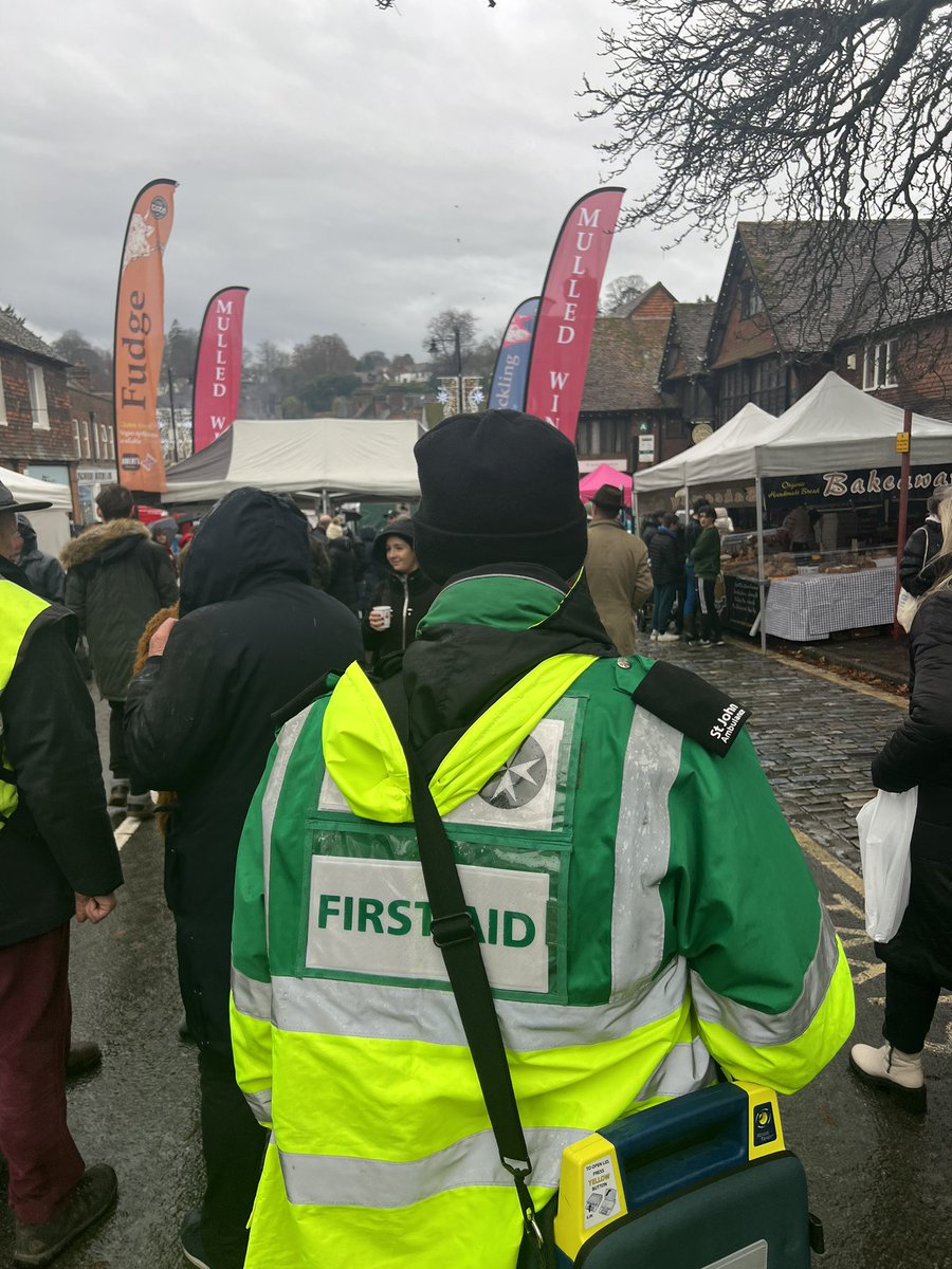 Haslemere and Liphook SJA (@haslemeresja) on Twitter photo Our <a href="/stjohnambulance/">St John Ambulance England</a> volunteers are providing first aid cover to the <a href="/HaslemereCM/">Haslemere Christmas Market</a> today. <a href="/Surrey_SJA/">SJA Surrey District</a> Our <a href="/stjohnambulance/">St John Ambulance England</a> volunteers are providing first aid cover to the <a href="/HaslemereCM/">Haslemere Christmas Market</a> today. <a href="/Surrey_SJA/">SJA Surrey District</a>
