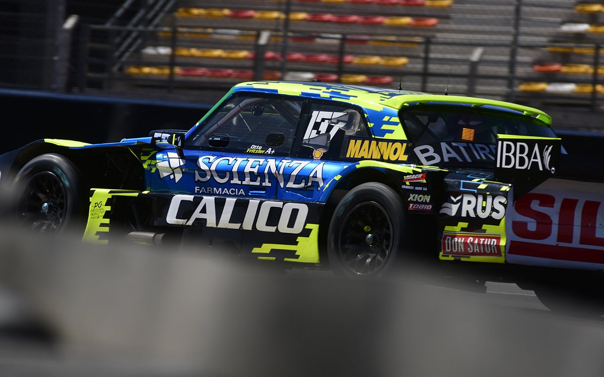MannolArgentina's tweet photo. Les dejo acá algunas postales del #EquipoMannol en el #TCenSanJuan
📸 @fotoscejas
-
-
#TurismoCarretera #Fritzler #Todino #Mangoni #Mannol https://t.co/ReEx05eNMy