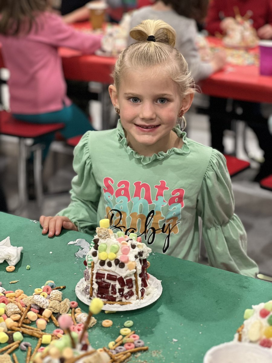 Gingerbread houses is a kindergarten tradition.    It is fun to watch the students use their creativity to create their masterpieces!    #DLProud