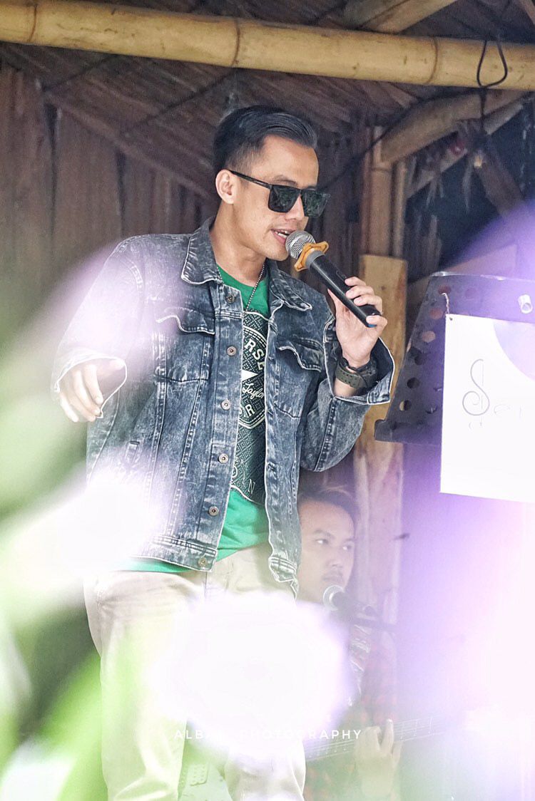 YudhiRises's tweet photo. 🎤🎶 https://t.co/XBjZ1YHwmu