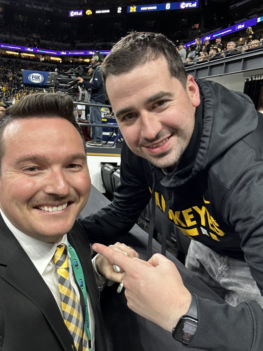 Cory Schmitt tweet media