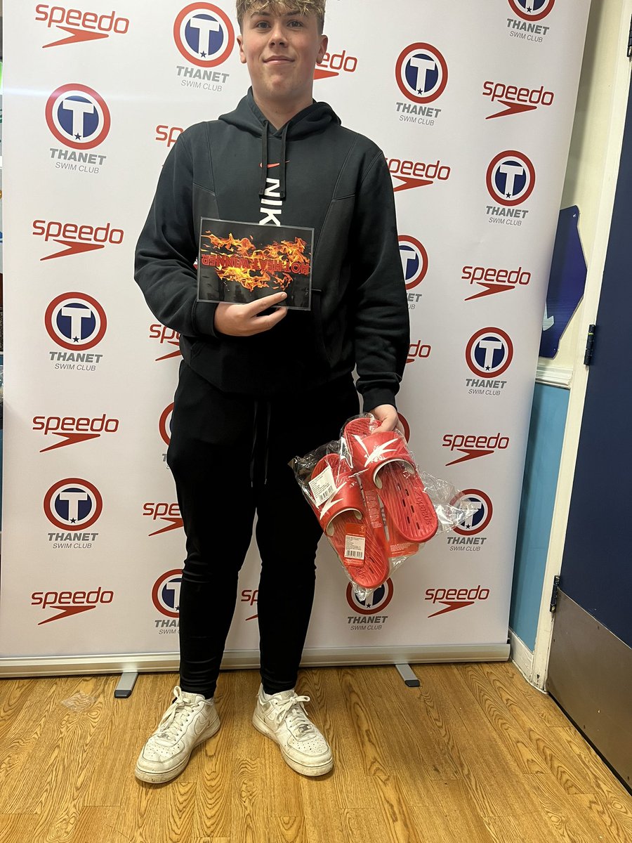 Well done Lewis from <a href="/ashfordtownsc/">Ashford Town SC</a> who won a hot heat! #speedo #festive #gala #ashfordtownsc 🎅🏼#TSCFESTIVE23