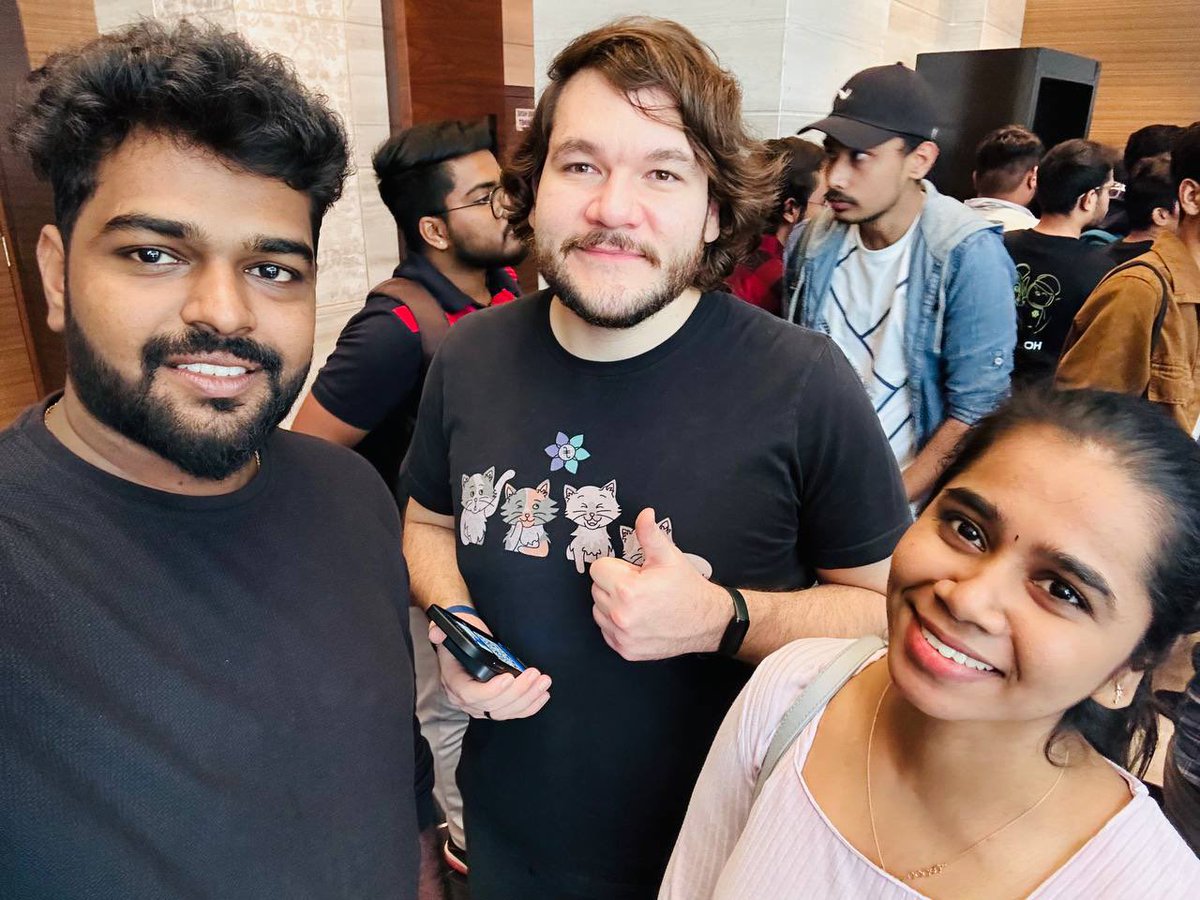 Keerthink6's tweet photo. What an amazing wrap for Day One at #FILBangalore🌟

🙌 Had such fantastic discussions, insightful sessions, and a lively exchange of ideas among industry experts.

It was a day packed with learning&amp; Networking🤩

#FILBangalore  #Networking https://t.co/5ukS4Wsk3M