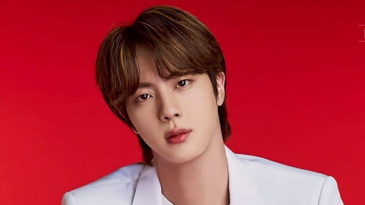 Happy 31st birthday to BTS's Jin! 🥳🎉