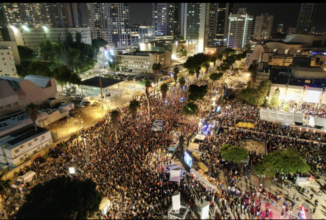 Tens of thousands protesting in Tel Aviv, demanding that the government do everything to bring the hostages back NOW. I add: enough death. More life. End this stupid war now. (And no, Hamas will not be “destroyed.” Gaza will be, and Hamas will remain.)