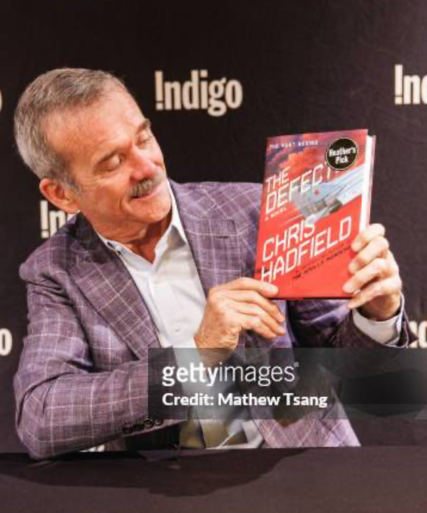 Chris Hadfield tweet media