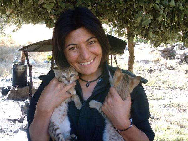 Zainab Jalalian, in Yazd Central Prison, lacks medical care despite having multiple health issues. Her vision is at risk, and she faces pressure to despair.
#FreeZeynabJalalian