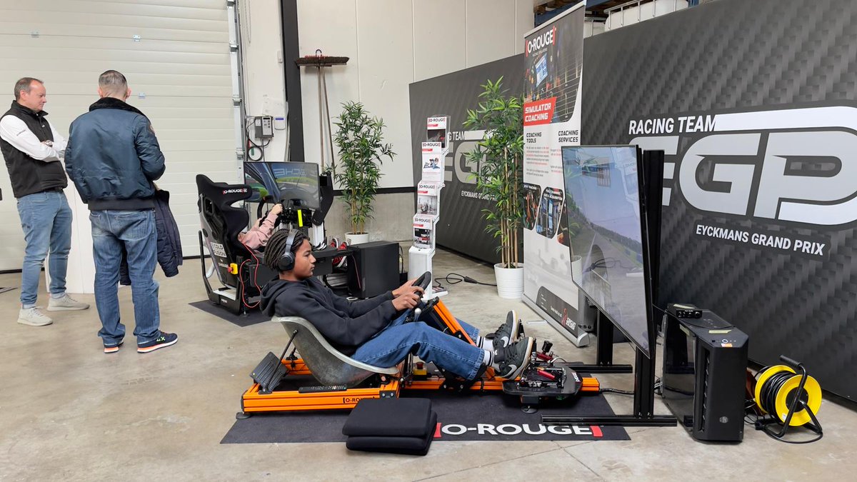 orougesimgear's tweet photo. https://t.co/VWKHOWpixX open shopping weekend!

#simracing #simracer #speedwear #simrigsetup #karting #kartinglife #kartingsimulator #simracingamers #esports #belgium #orouge #digitalmotorsport #kartingemotionandpassion https://t.co/oRjjCHBKd1