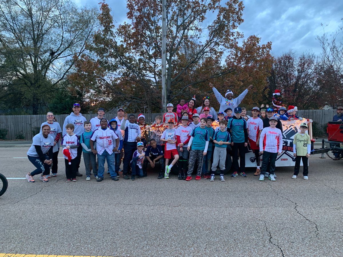 Our 1st Bartlett Christmas Parade float was a hit!  A huge thank you to the Board and volunteers that created our float and made yesterday possible. Thank you to the parents and players for joining us along the way. What a great moment getting to share BLL &amp; the Christmas spirit!