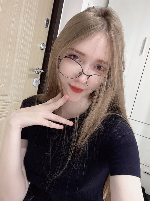 Hey 🐻 https://t.co/eieikHOlQ9