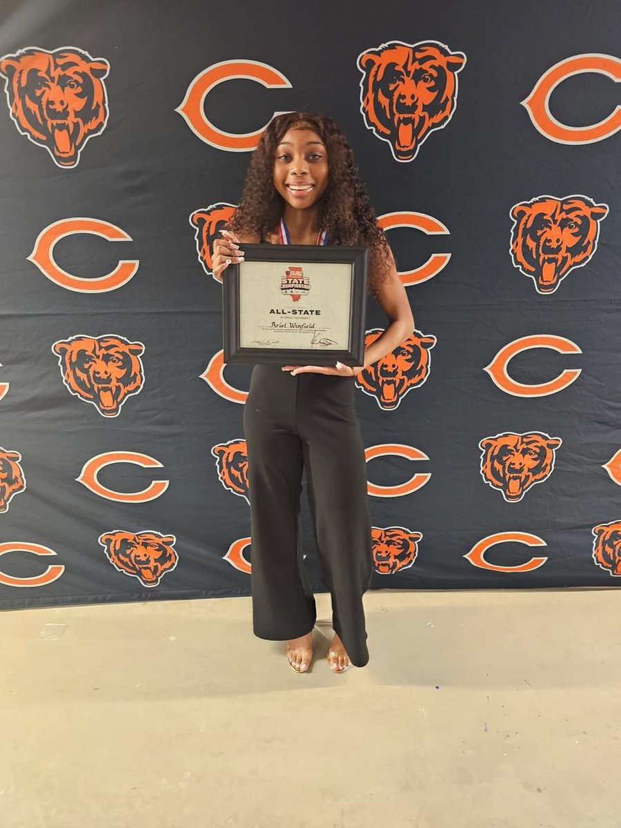 AriiellWinfield's tweet photo. I made all state. I am proud to say I made it this far, with more to come. Thank you bears and my coaches.🫶🏾 @ChicagoBears @Silva321FUTP60 @SCAFlagFootball https://t.co/rF5u7FnSvS