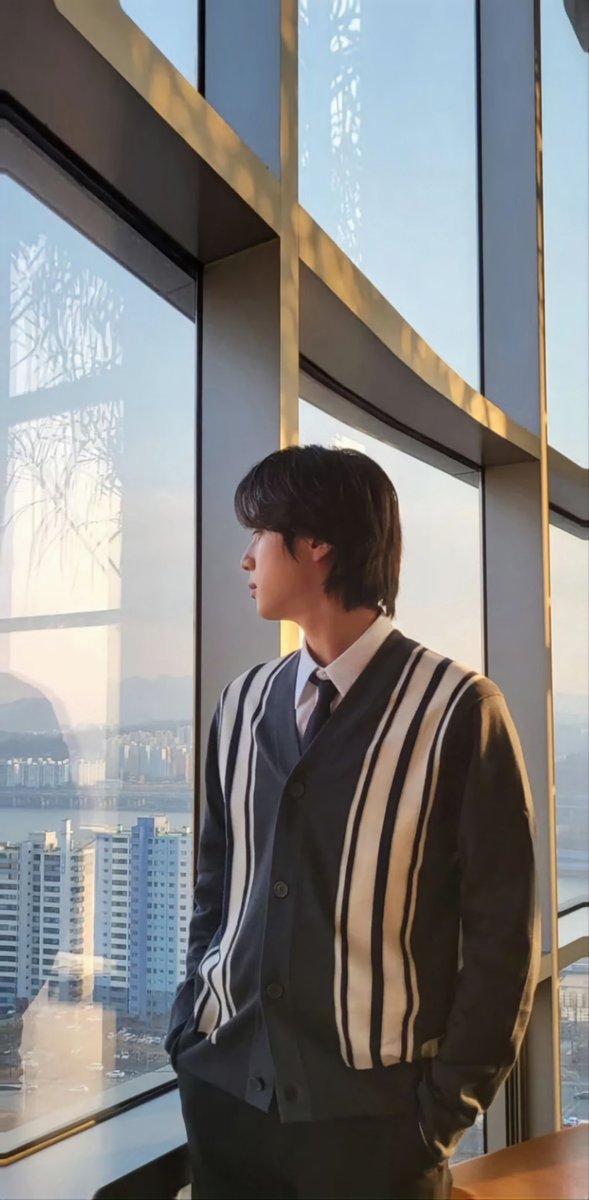 ThaoCookies's tweet photo. Happy birthday anh cả của BTS. 
Mừng SeokJin của chúng ta bước sang tuổi mới , năm sau chúng ta nhất định phải mừng sinh nhật cùng nhau nhé ! 💜🎂🎂🎂
#SEOKJIN #Jin #HAPPYJINDAY #HappyBirthdayJin #BTSARMY #BTS @bts_bighit https://t.co/3Ayu5eZGUV