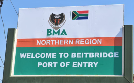 MatambeleRudzan's tweet photo. BMA STING OPERATION AT BEITBRIDGE HALTS TRAFFICKING OF 400 CHILDREN INTO SA

In a sting operation on Saturday night, law enforcement officials searched 42 buses at the Beitbridge border post and found about 443 children under the age of eight years travelling without parents https://t.co/lFUoRqqCsm