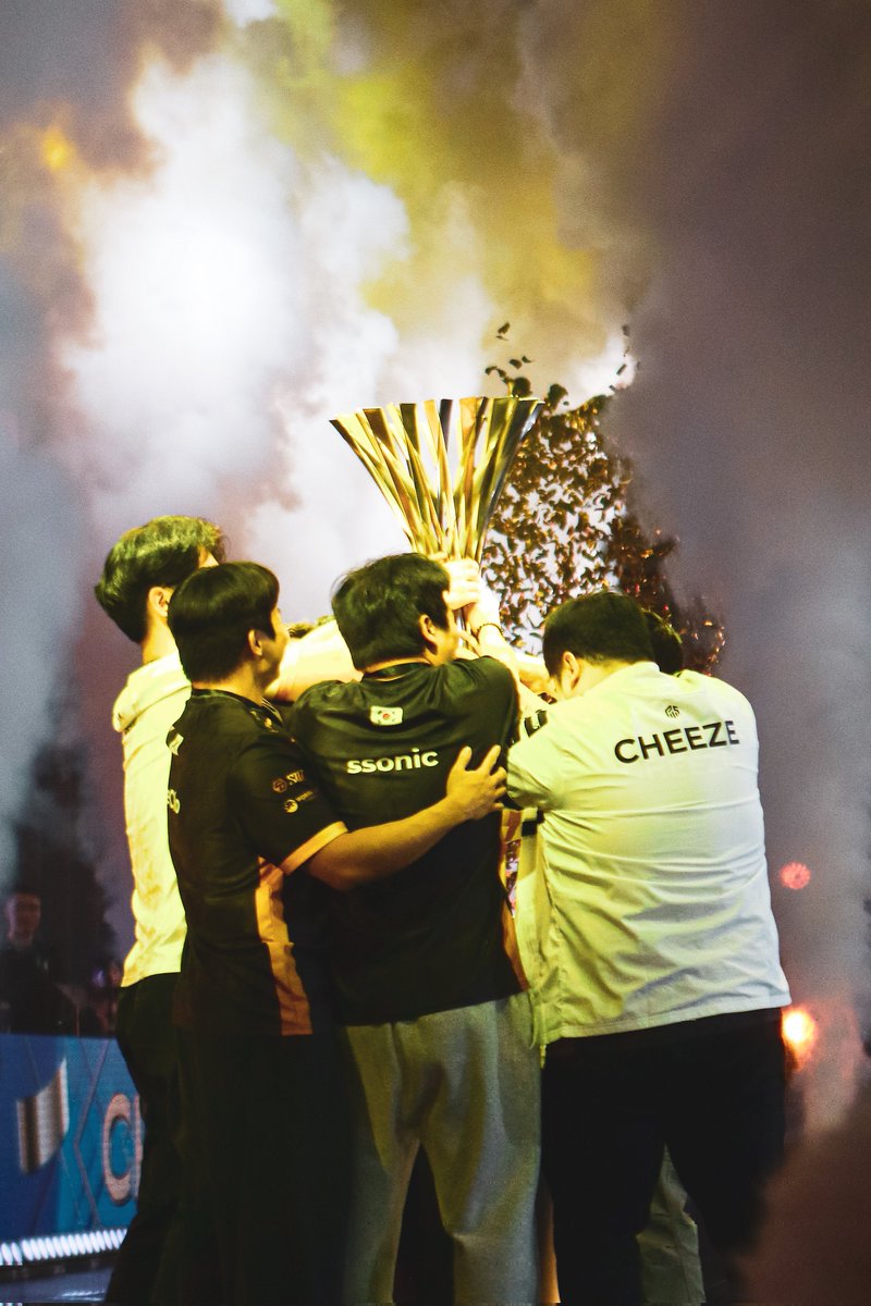 YuEfSa's tweet image. AND @Danawa_esports IS YOUR PGC2023 CHAMPIOOOOOONNNNNN!!!! 🏆🏆🏆🏆🏆🏆
@PUBGEsports #PGC2023