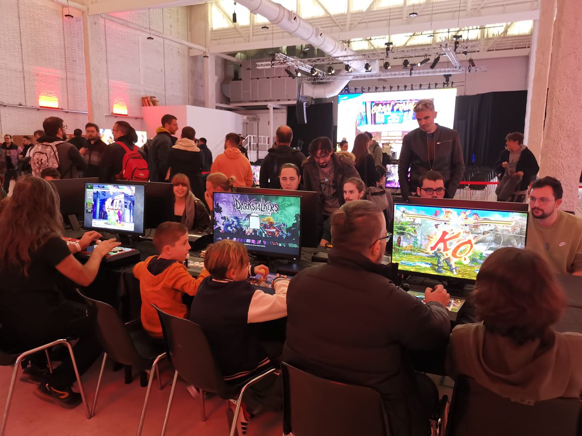 😍AMBIENTAZO 😍 #IMPACTbyLEGION

No te quedes en casa, aun estás a tiempo vivir la final en directo, disfrutar de la zona de freeplays y entrar en el sorteo del monitor LEGION 🖥️

🎟️Entradas impactseries.koobin.com 
📍<a href="/wearebigc/">Big C</a> (BCN)