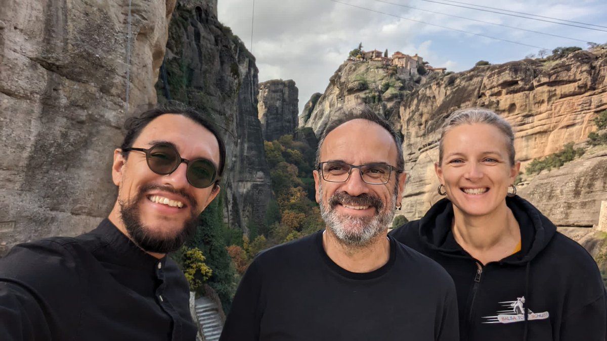 For those of us who stayed an extra day after #mbk2023 #10mbk2023 a visit to #meteora was the right thing to do 
<a href="/mikrobiokosmos/">MikroBioKosmos _ All microbes, one planet</a>