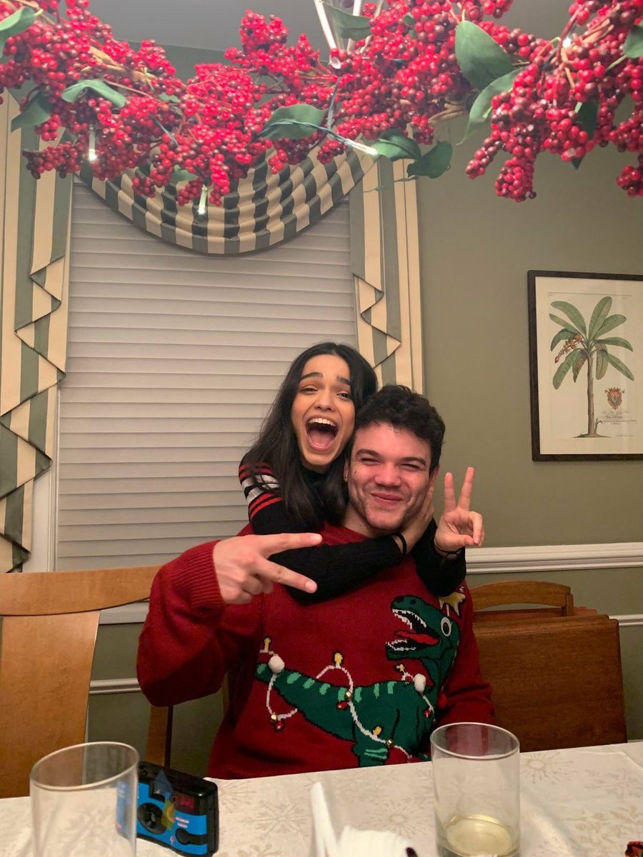 lennoxx___'s tweet photo. fam party fam party!! https://t.co/bStetgKXbQ