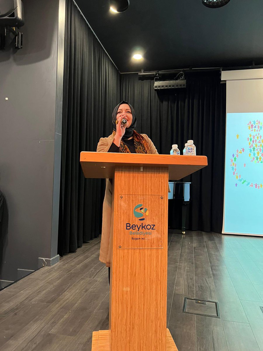 Beykoz Belediyemizin Akdem bünyesinde, özel çocuklarımızın hazırladıkları gösterileri izledik. 
Emeği geçen herkese gönülden teşekkür ediyorum💐
#3AralikDünyaEngellilerGünü 
“Beykozda engel yok Sevgi Var” <a href="/murataydintr/">Murat Aydın 🇹🇷</a> 
<a href="/manolyademroren/">Manolya Demirören</a> 
<a href="/akkadinbeykoz/">AK Kadın Beykoz</a>