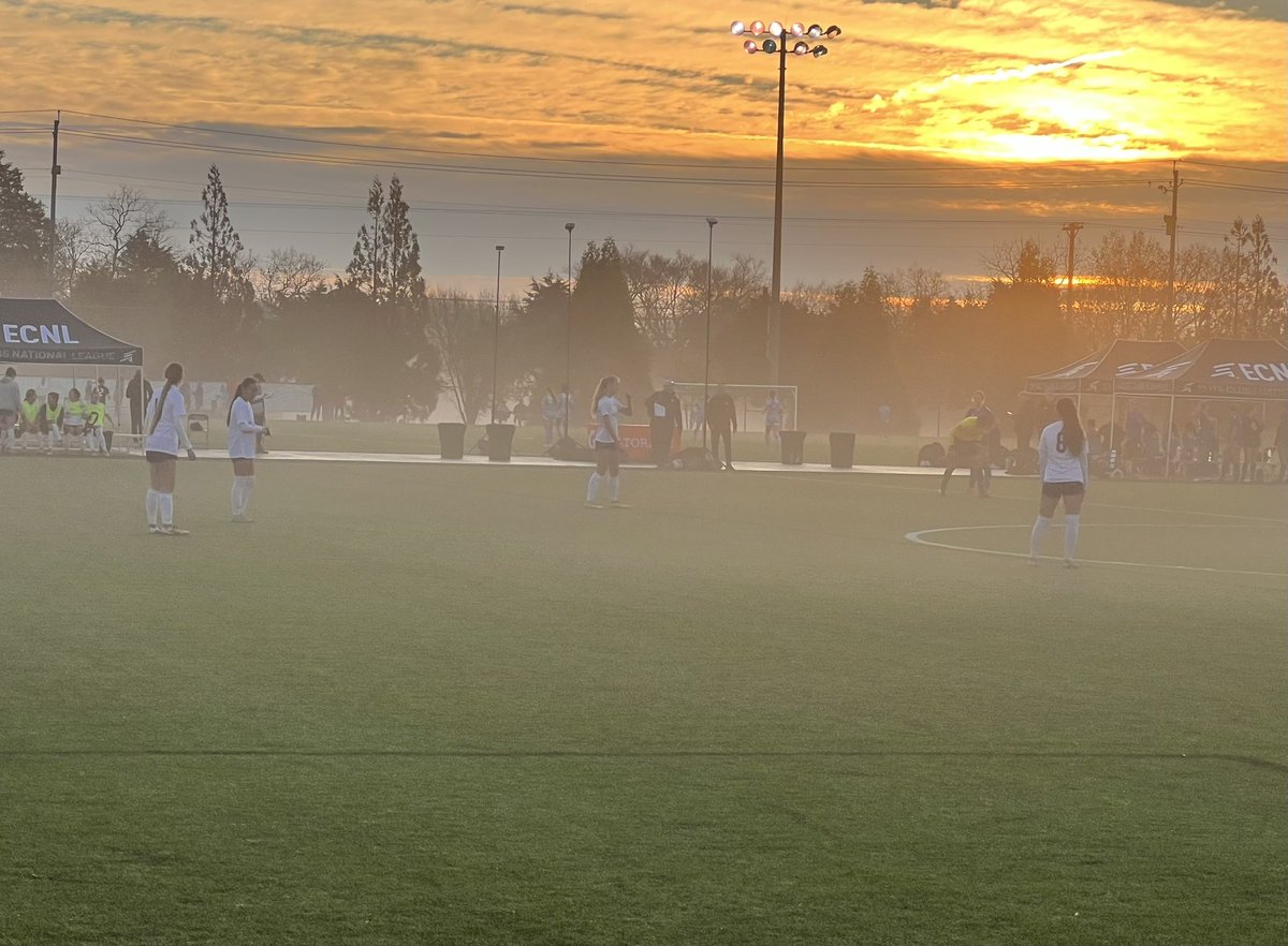 LeylaSanders44's tweet photo. Thank you to all the coaches that came out to watch despite the weather and schedule changes‼️
Thank you Coach Tricia and Coach Zeca for all of your help and guidance! Can’t wait to play in the ECNL FL showcase in January‼️⚽️#ECNLTN 

@ImYouthSoccer @ImCollegeSoccer @ECNLgirls https://t.co/7slNR29kxq