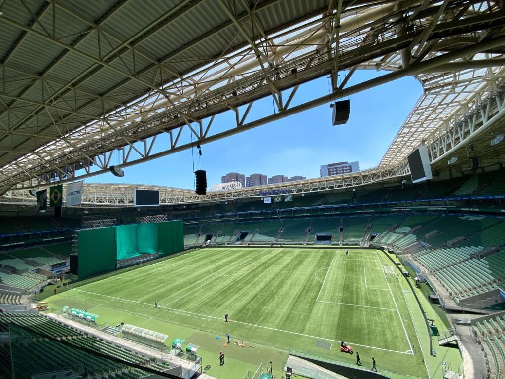 Amorim Podporco on X: Allianz Parque quase pronto para a final do Paulista.  Palco foi coberto por um pano verde.  / X