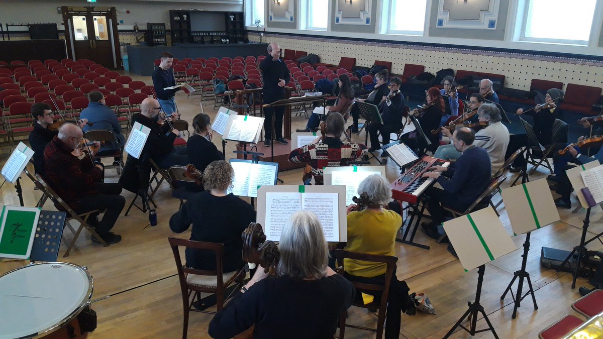 Final rehearsal for tonight's Messiah (our fab  Evangelist Michael V Jones singing "Ev'ry Valley").  It's a sell-out, but there may be a few returns available on the door (£14 cash only) due to the weather ☃️❄  See you later!