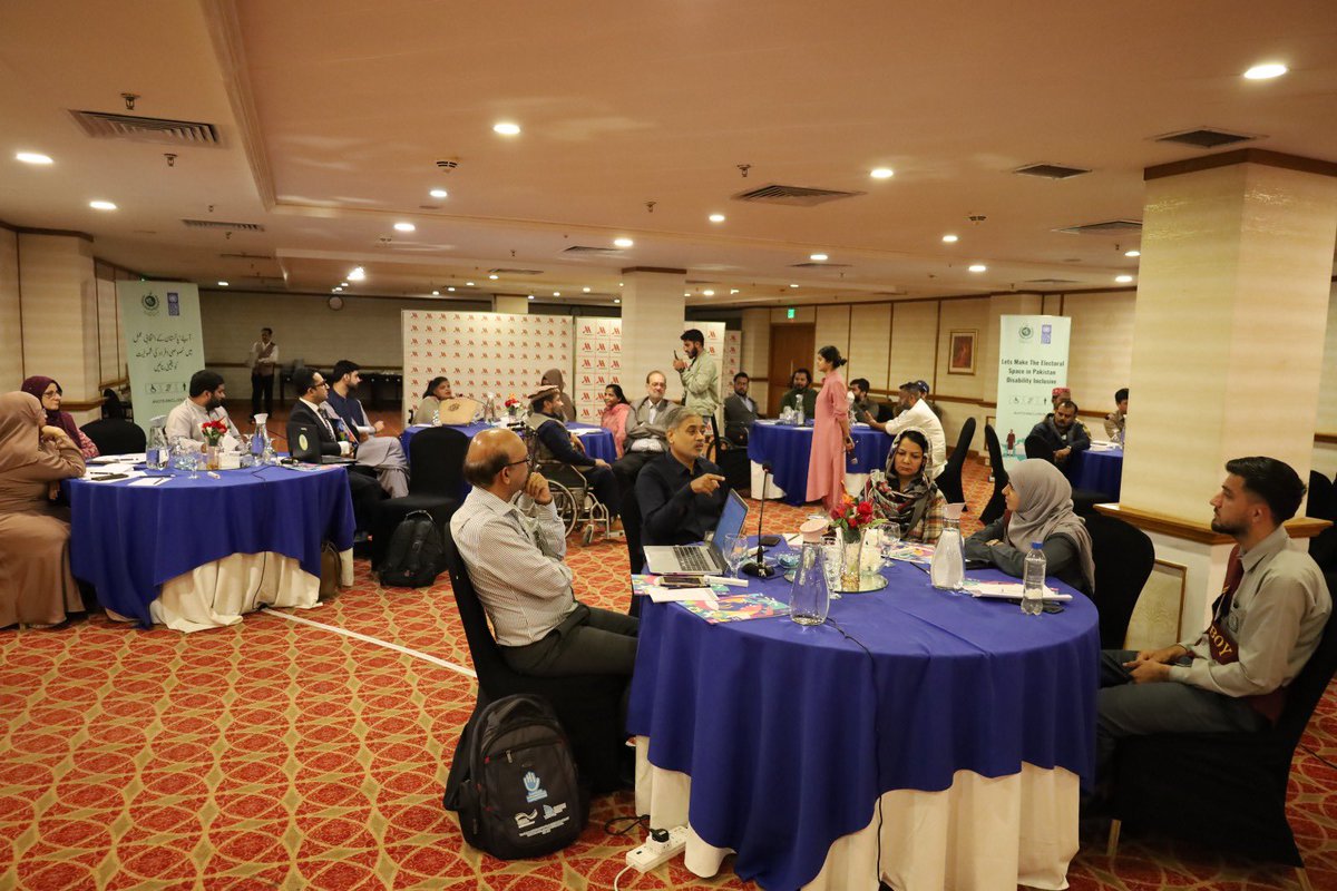 UNDP_Pakistan's tweet photo. #UNDPinPakistan w/ @ECP_Pakistan conducted a #DesignThinkingWorkshop on making the Electoral Space in Pakistan #DisabilityInclusive. The workshop was aimed at raising awareness on the importance of inclusive electoral participation of #DifferentlyAbledPeople.
#IDPD2023 https://t.co/xKp2DyKJIV