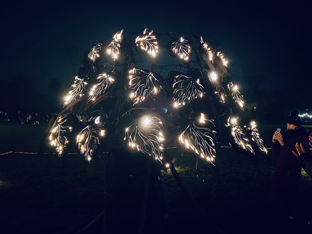 ShelleyBooth's tweet photo. What a lovely Sunday - an amazing dinnner cooked by my step mum and Dad followed by a lovely walk around the #Fire garden event at #Avenham in #Preston. https://t.co/lgkEMpTWBb