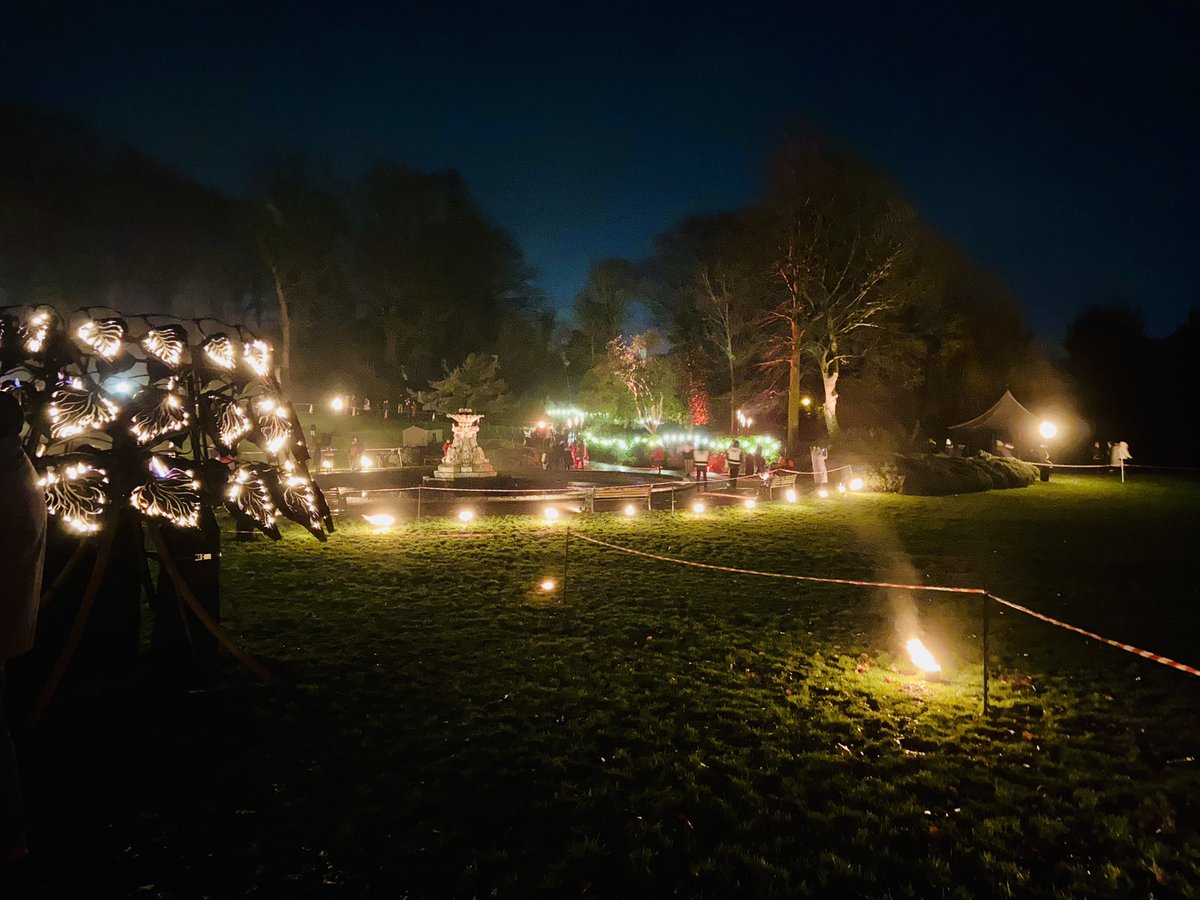 ShelleyBooth's tweet photo. What a lovely Sunday - an amazing dinnner cooked by my step mum and Dad followed by a lovely walk around the #Fire garden event at #Avenham in #Preston. https://t.co/lgkEMpTWBb